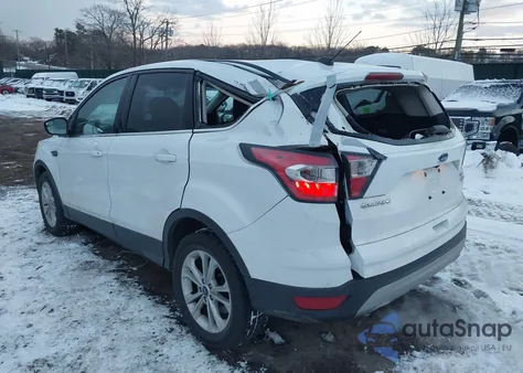2017 Ford Escape Se z USA, uszkodzony, nr VIN 1FMCU9GD9HUA62690
